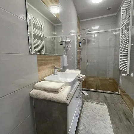 شقة Pod Mniszkiem