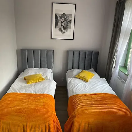 Pod Mniszkiem 아파트 *